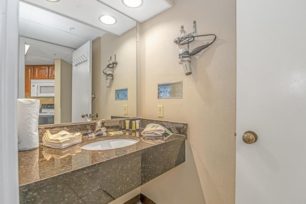 Oceanview 1 Bedroom Landmark 548 Perfect For A Couple Or Party Of 4 Holiday home