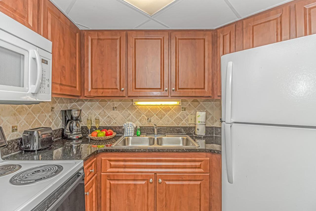 Oceanview 1 Bedroom Landmark 548 Perfect For A Couple Or Party Of 4 *