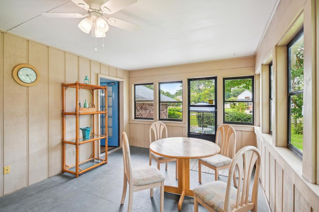 Holiday home Myrtle Less Than 1 Mi To Arrowhead Country Club *