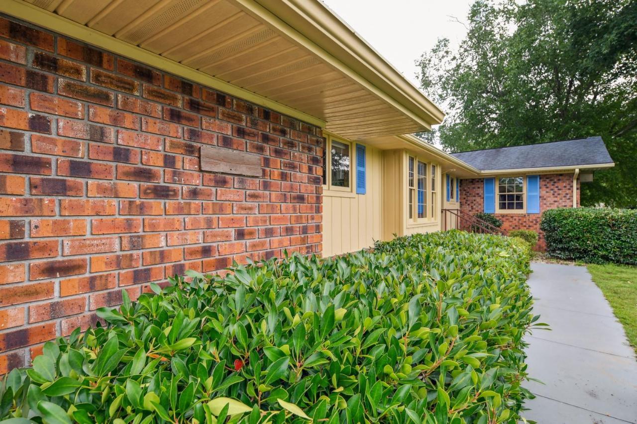 Holiday home Myrtle Less Than 1 Mi To Arrowhead Country Club *