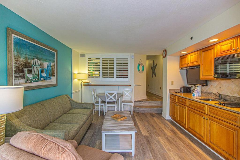 New!! Cove Oceanfront 1bed/1ba Nmb Free Wifi & Parking