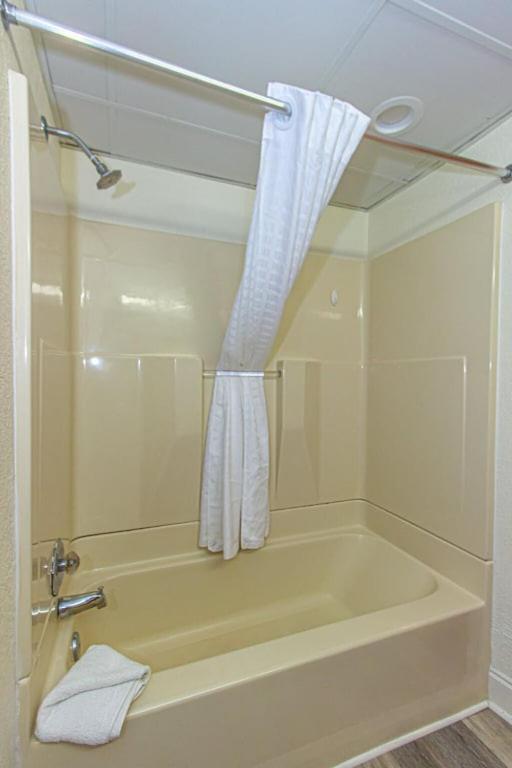 Apartment New!! Cove Oceanfront 1bed/1ba Nmb Free Wifi & Parking *