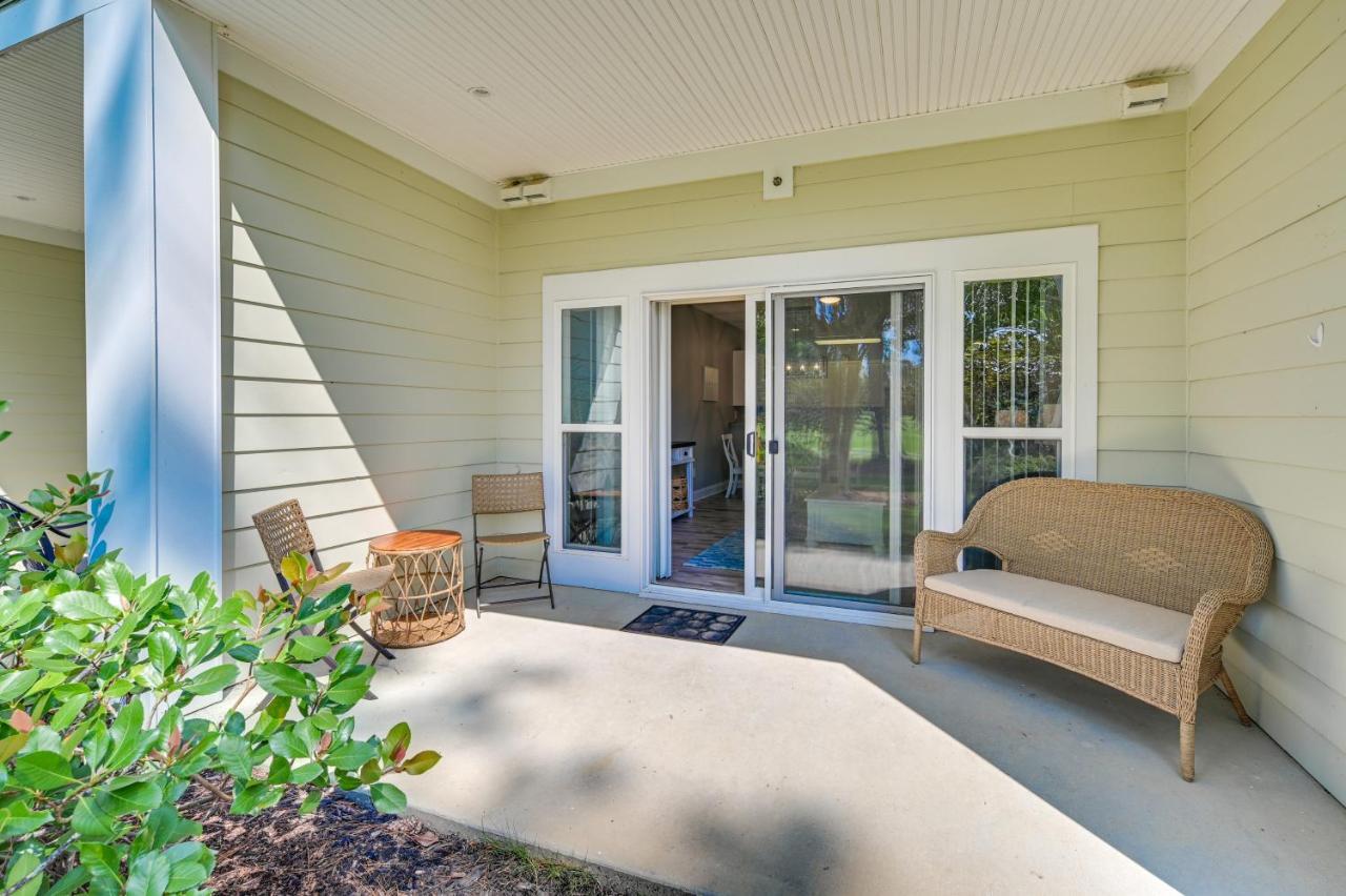 Serene Myrtle With Community Pool!