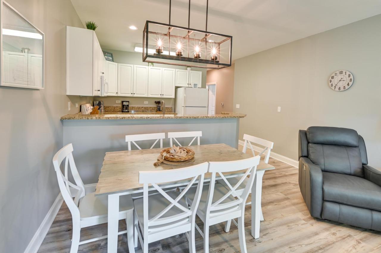 Serene Myrtle With Community Pool! *