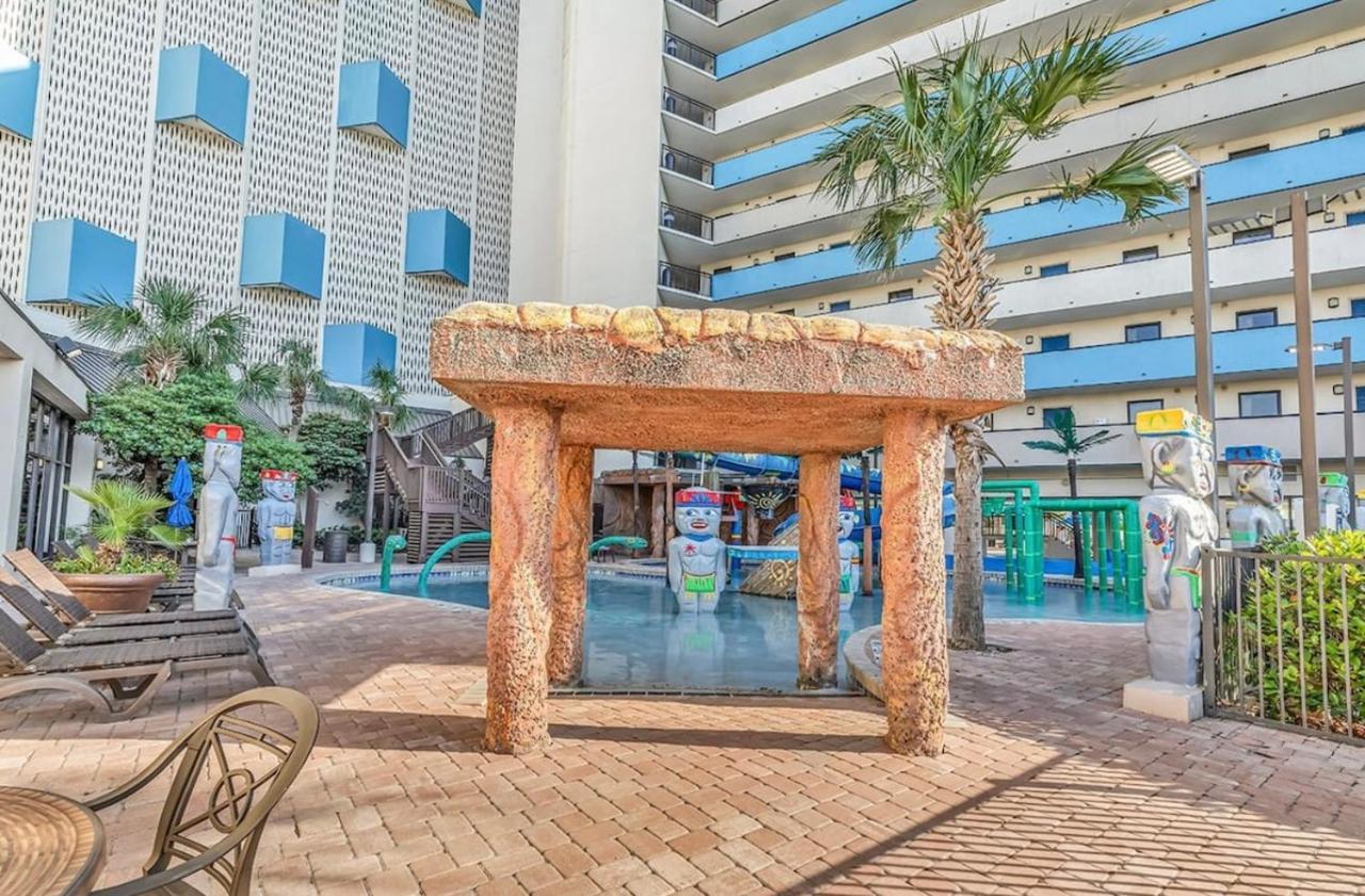 Beachfront, Spacious King With Access, Free Parking! Aparthotel *
