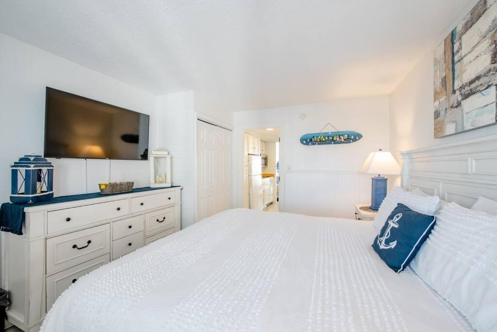 Aparthotel Royal Retreat-amazing View-king Bed-1 Bedroom-full Kitchen-free Parking-self Check-in *