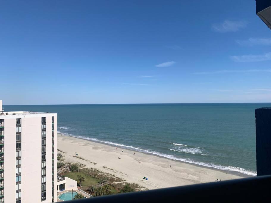 Royal Retreat-amazing View-king Bed-1 Bedroom-full Kitchen-free Parking-self Check-in * Myrtle Beach