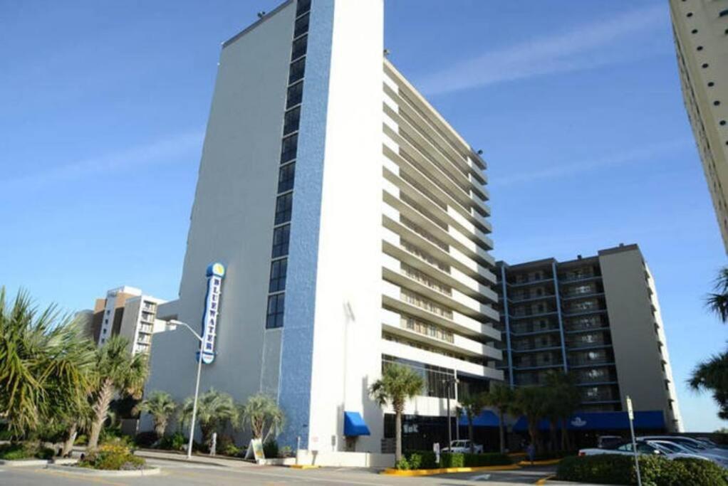 Royal Retreat-amazing View-king Bed-1 Bedroom-full Kitchen-free Parking-self Check-in Aparthotel Myrtle Beach