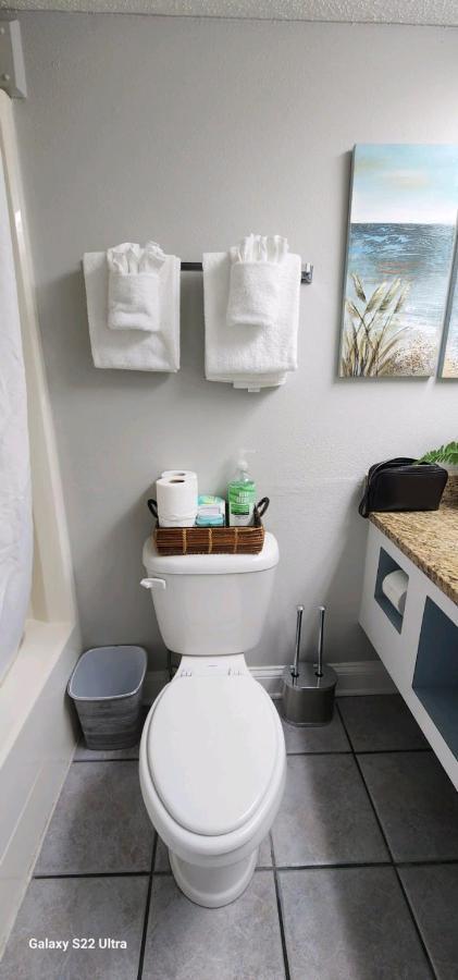 Oceanfront Efficiency T508 Apartment