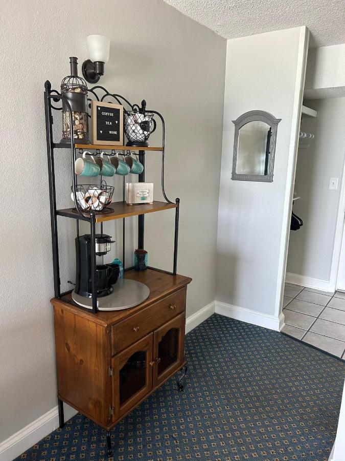 Oceanfront Efficiency T508 * Myrtle Beach