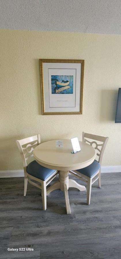 Apartment Oceanview Efficiency Dw1110