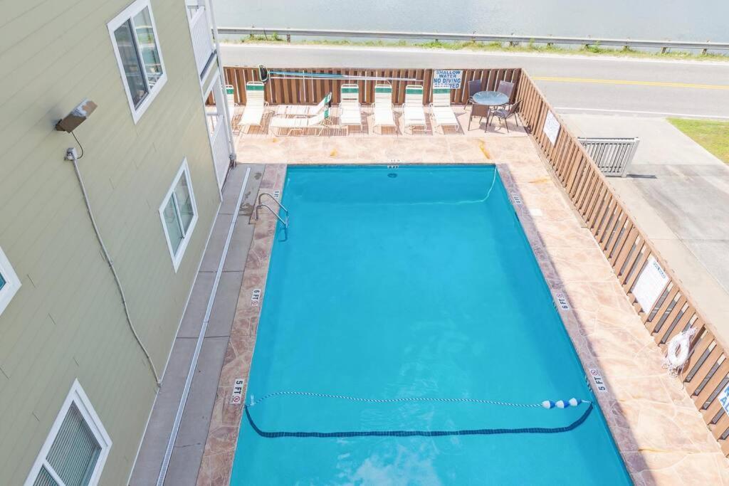 Apartment Right Across Pool View Private Balcony By Zen Living Short Term Myrtle Beach