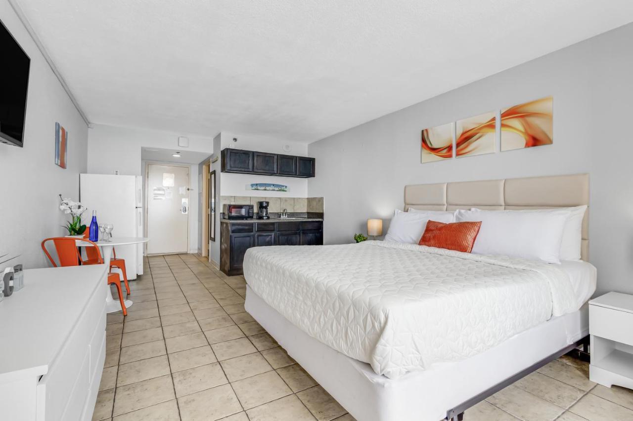 Beachfront Romantic Escape W Perfect View 1212 Myrtle Beach
