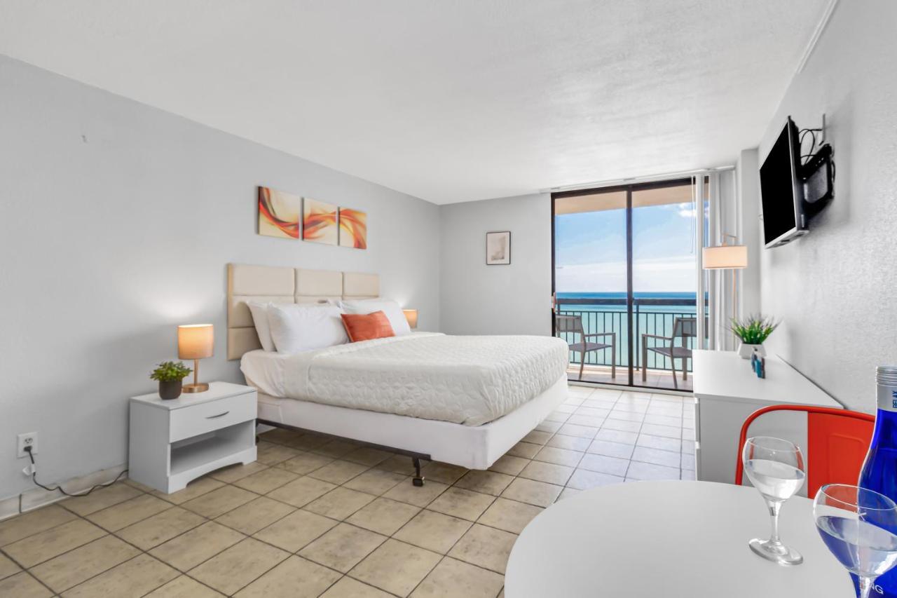 Apartment Beachfront Romantic Escape W Perfect View 1212 *