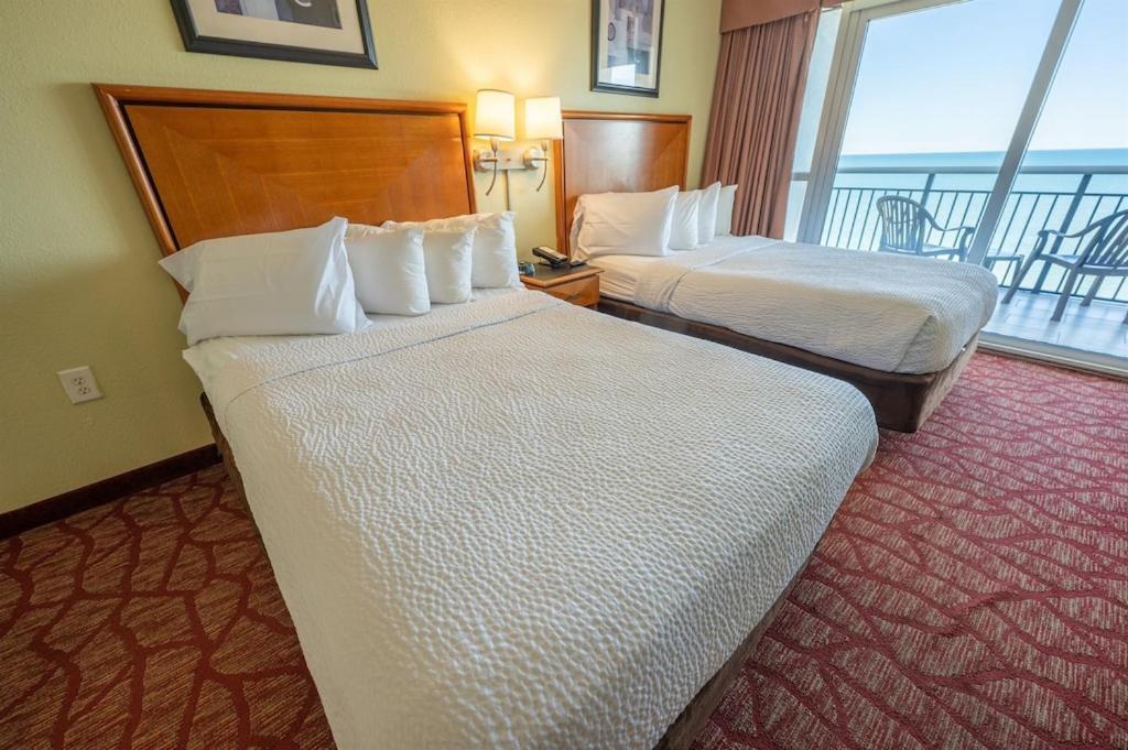 Oceanfront,heated Pools,boardwalk, Location,views! * Myrtle Beach