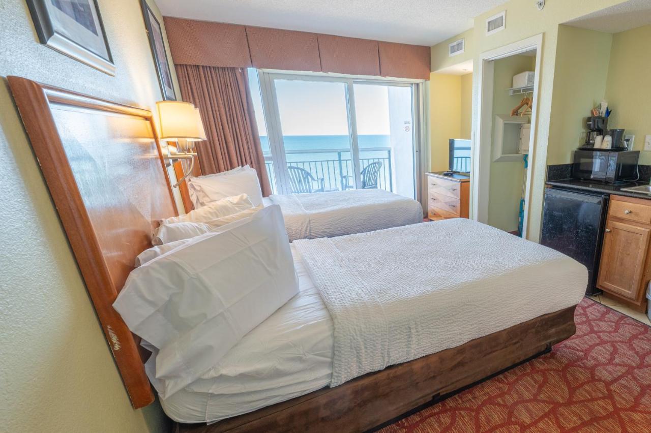 Direct Oceanfront, Heated Pool, Boardwalk, Apartment *