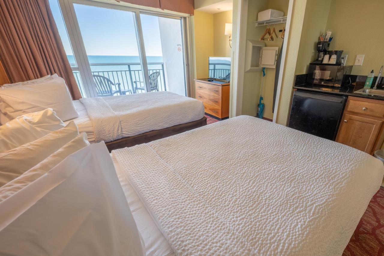 Direct Oceanfront, Heated Pool, Boardwalk, * Myrtle Beach