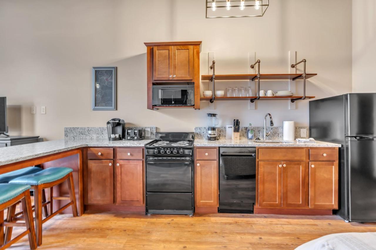 Apartment 1 Bedroom @ Grand Brewery 202 Myrtle Beach