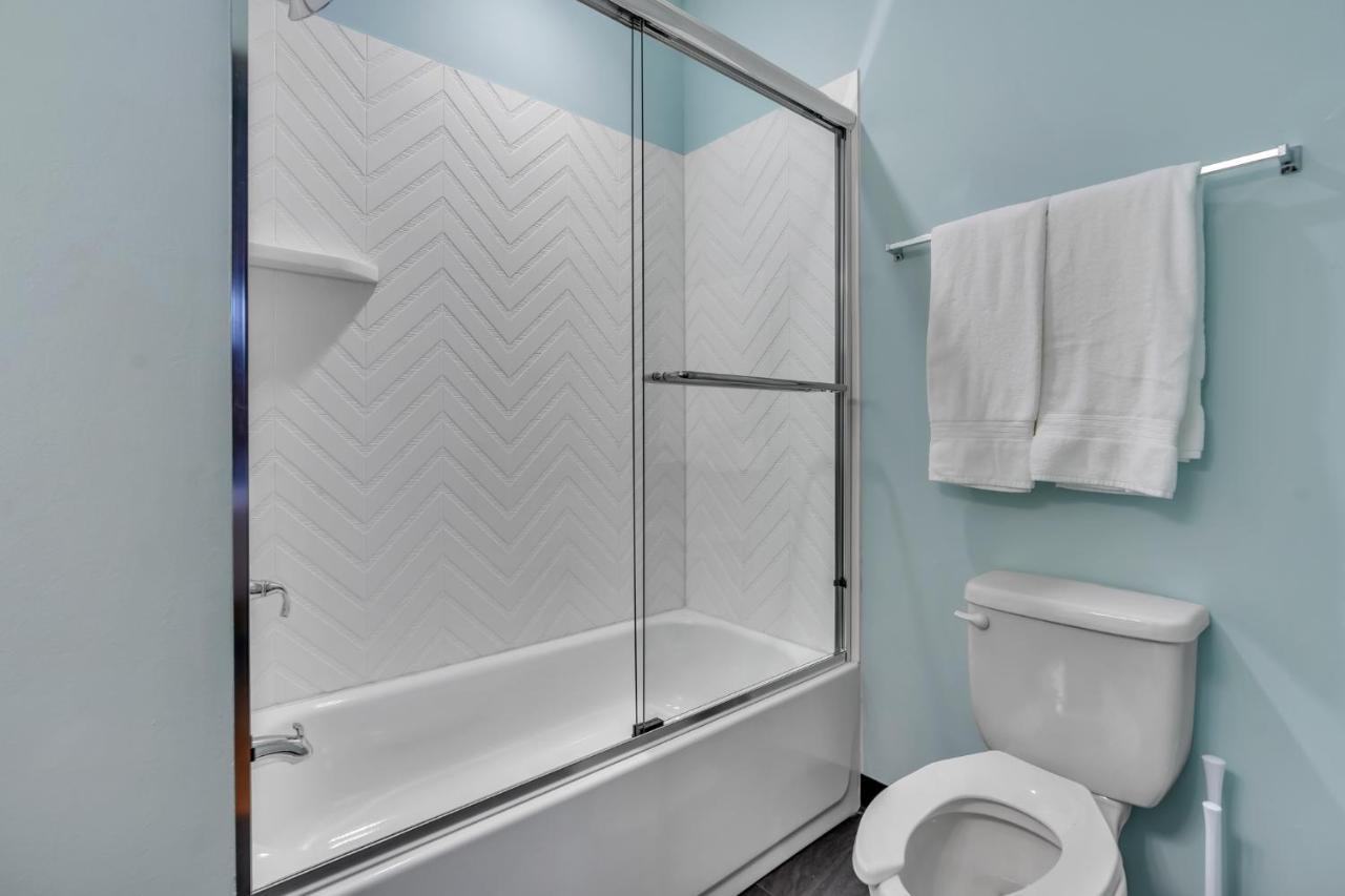Apartment 1 Bedroom @ Grand Brewery 203 *