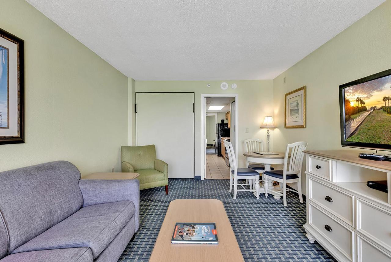 Compass Cove 1052 *