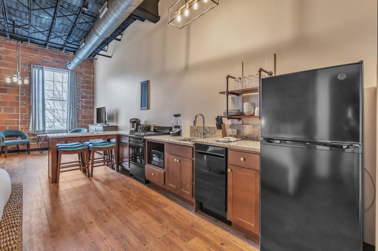 Apartment 1 Bedroom @ Grand Brewery 204