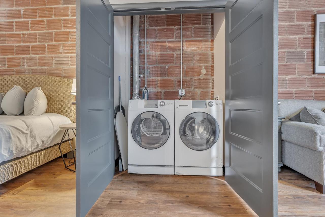 Apartment 1 Bedroom @ Grand Brewery 204 *