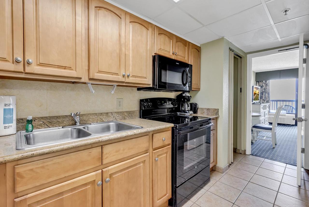 Compass Cove 1052 Apartment