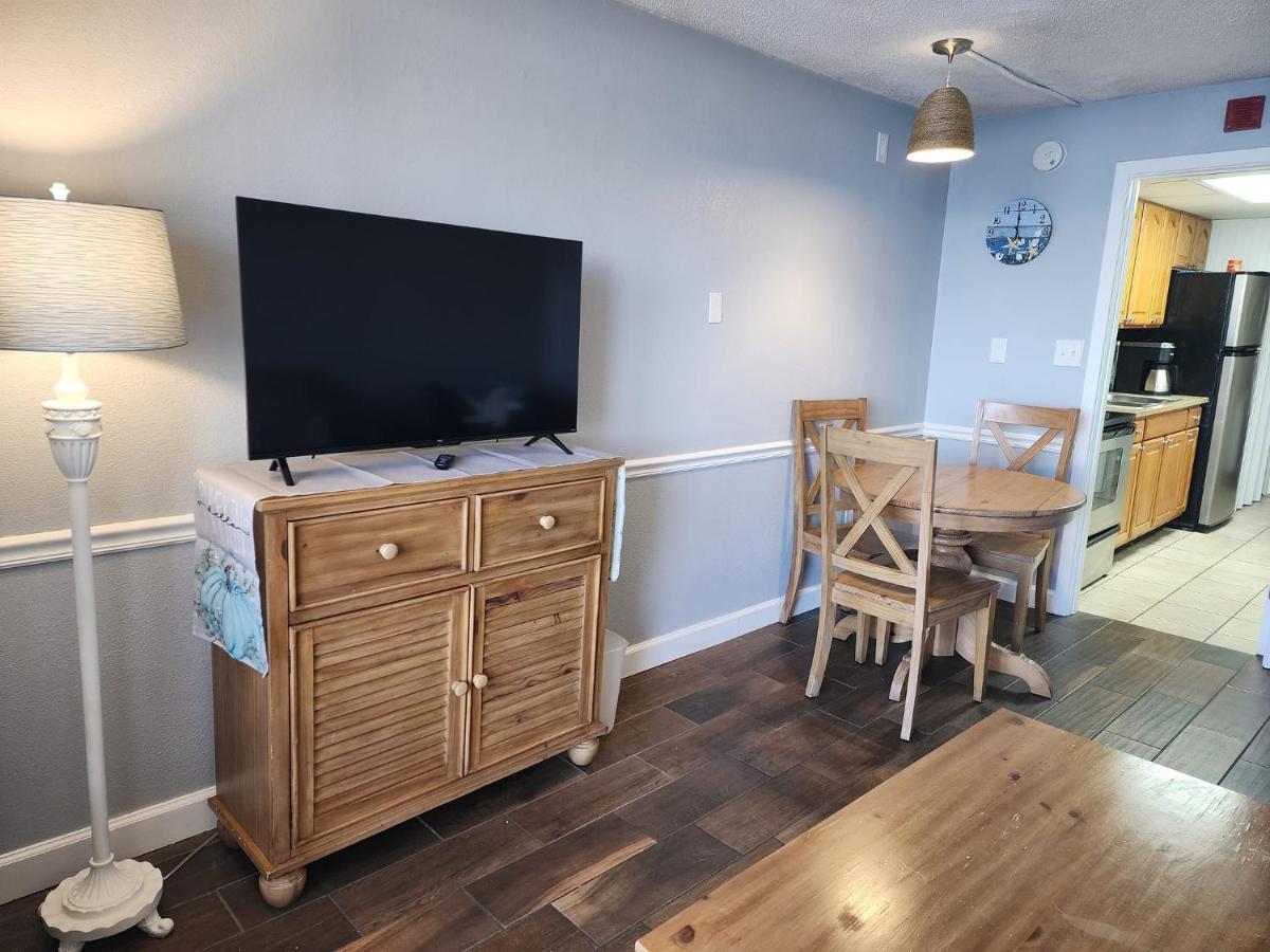 Aparthotel Heated Pools, Heated Lazy River, 3 Hot Tubs-privately Owned Oceanfront Renovated On 12th Floor *