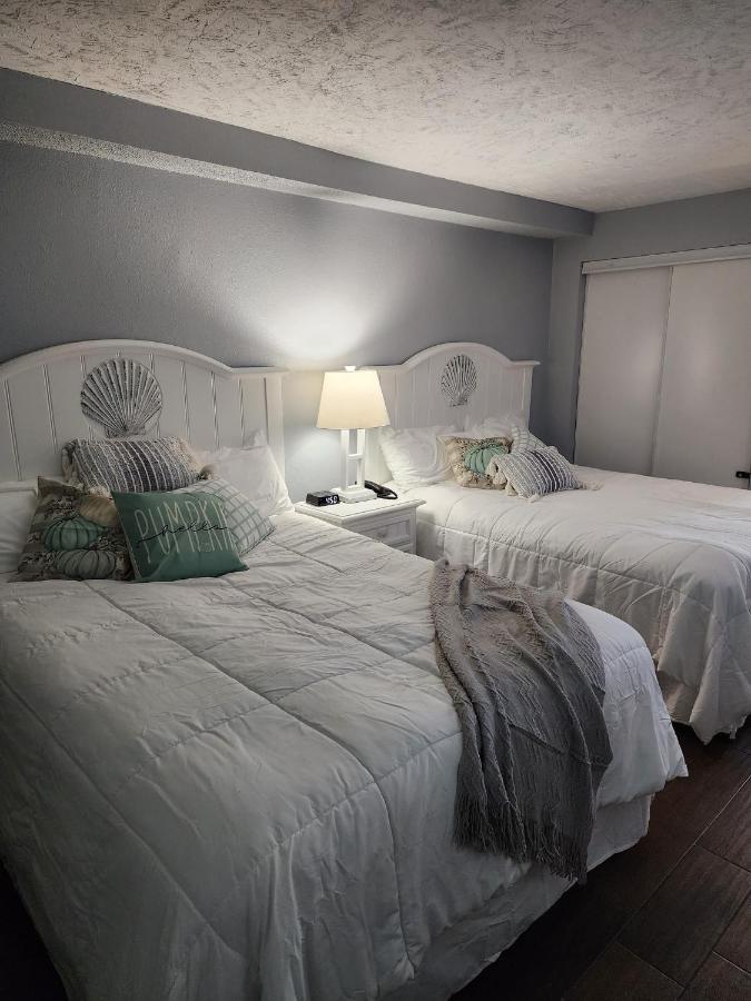 Heated Pools, Heated Lazy River, 3 Hot Tubs-privately Owned Oceanfront Renovated On 12th Floor