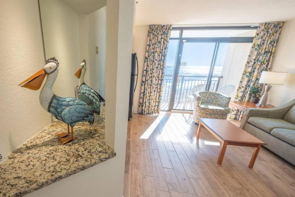 New Remodeled Direct Oceanfront Views Cove Holiday home