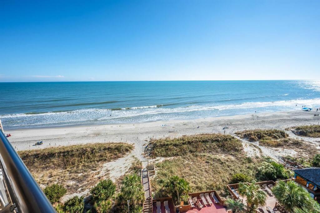 New Remodeled Direct Oceanfront Views Cove Holiday home *