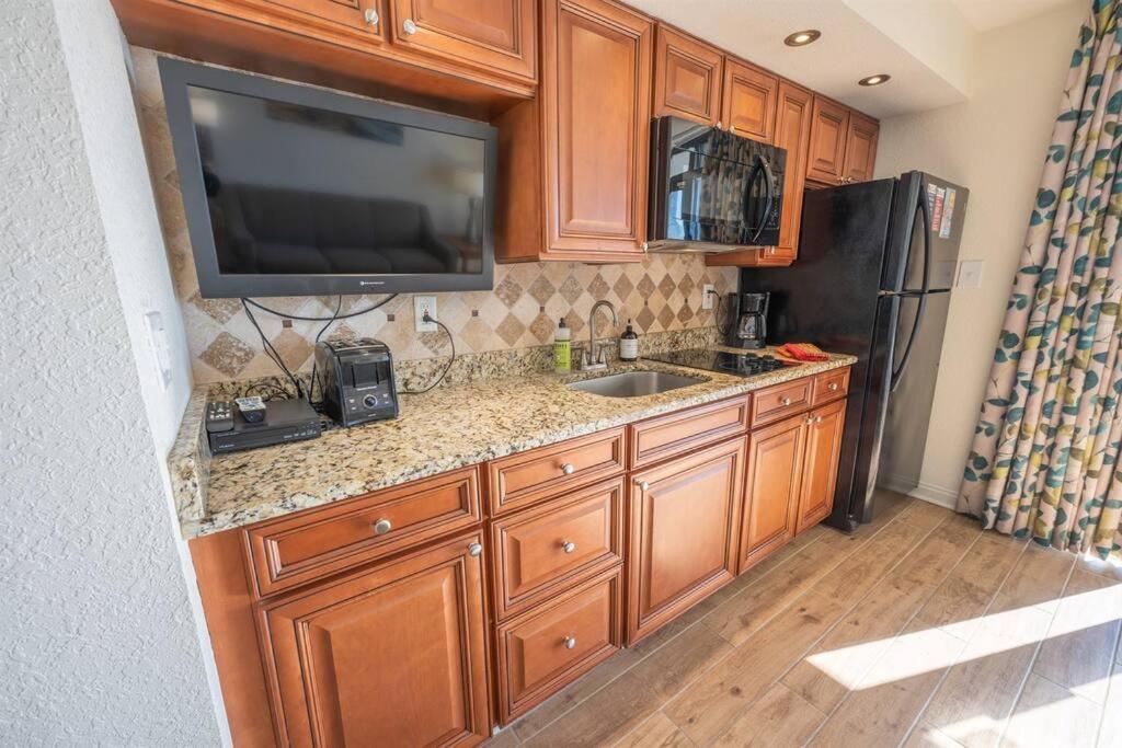 Holiday home New Remodeled Direct Oceanfront Views Cove Myrtle Beach