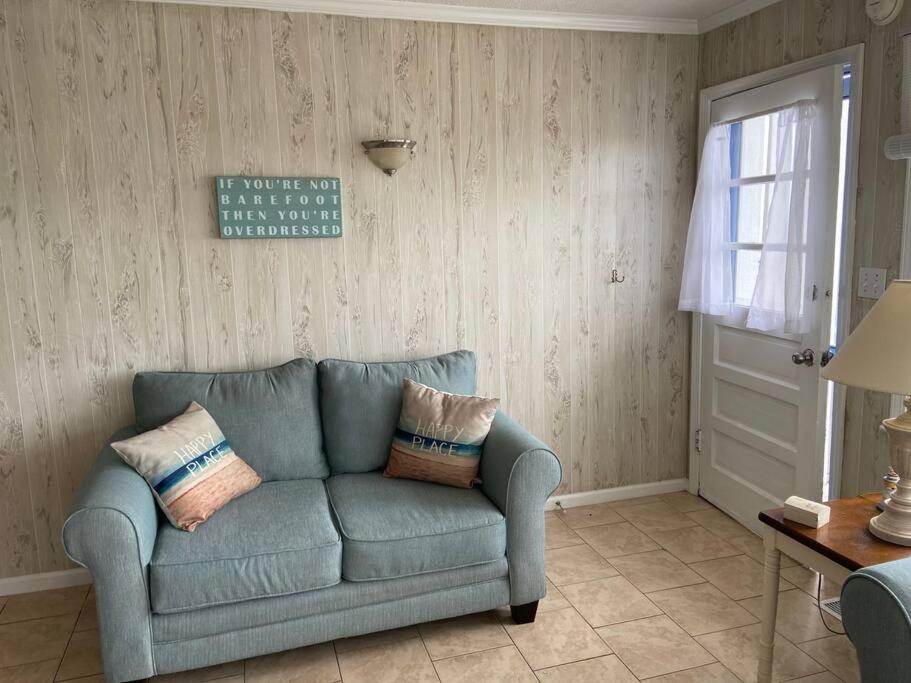 Apartment Beachfront -almost Heaven Oceanfront- Unit C/ 2br 1ba