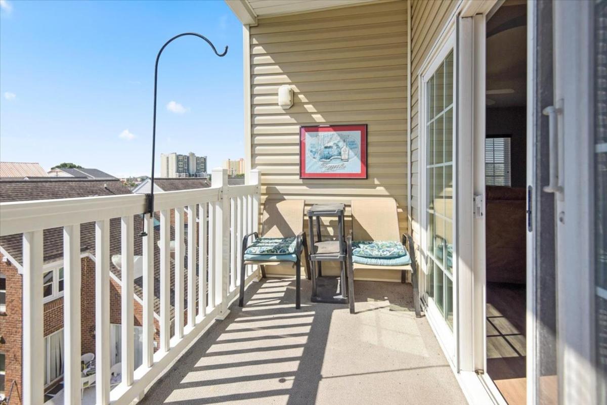 3bd 2bth Huge Condo! Golf & Beach Winter Getaway! Myrtle Beach