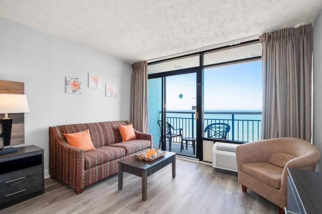 Apartment Spacious King Oceanfront 1026