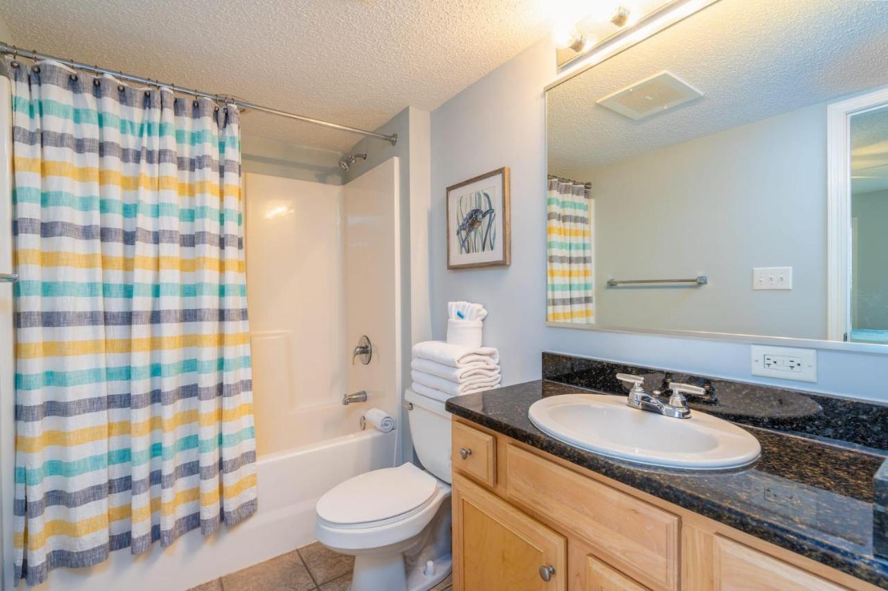 Crescent Shores North - 1302 Holiday home