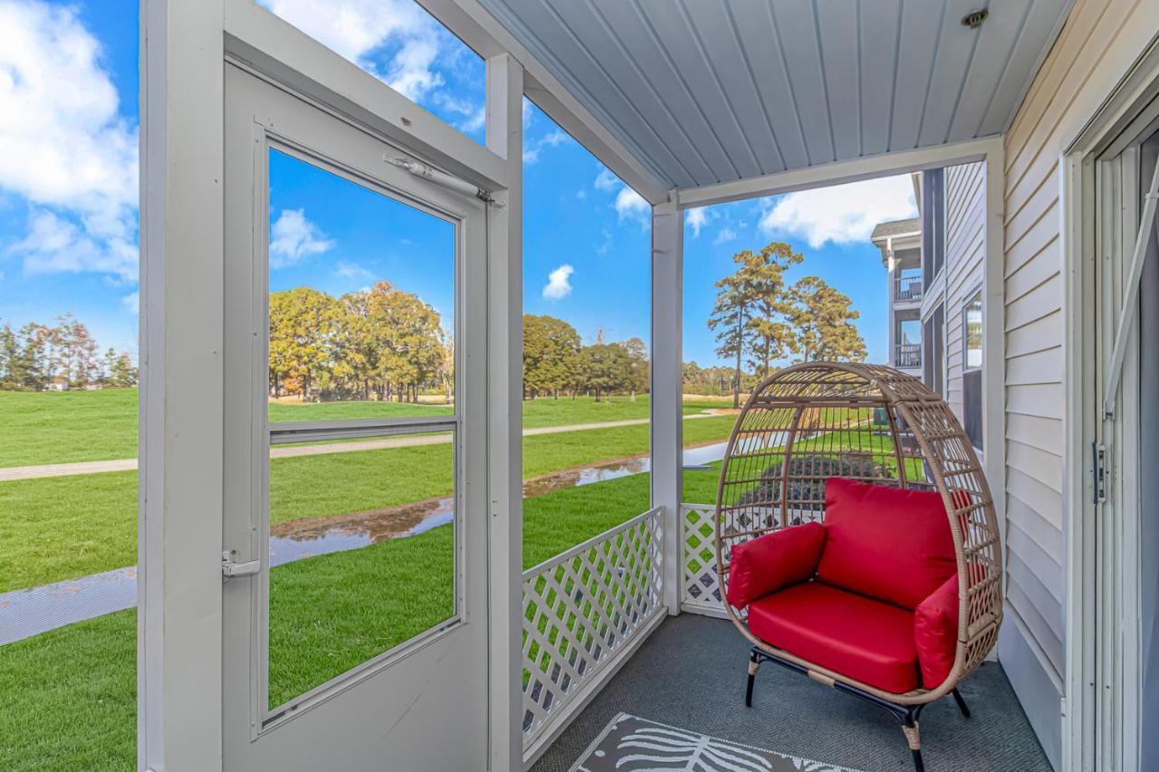 Holiday home Beautifully Renovated- Ground Floor Sleeps 4! 1 Bed, 1 Bath - River Oaks Golf Unit 7-b
