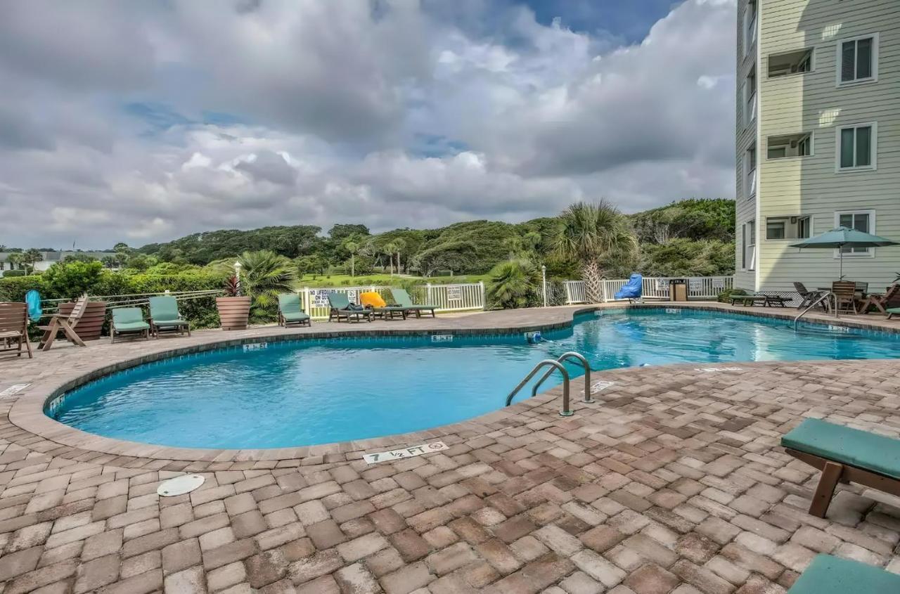 Sands Club 406, W/ Balcony + Access! Apartment