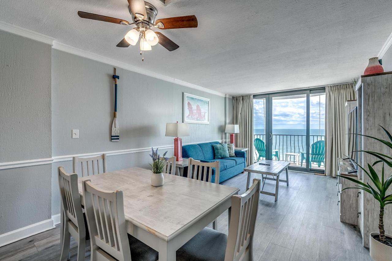 Palms 1704 Holiday home
