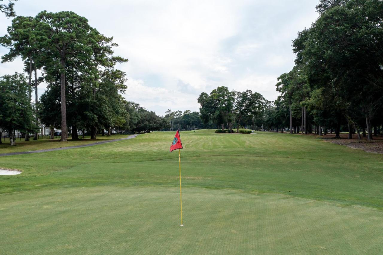 Apartment Fun And Sun At Fairway Oaks *