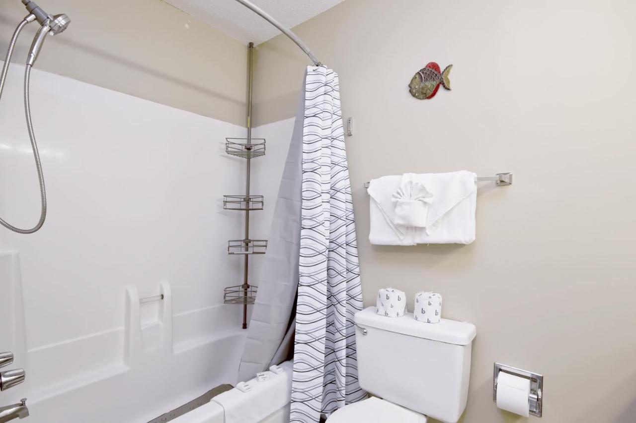 Retreat At Glenns Bay F202 *