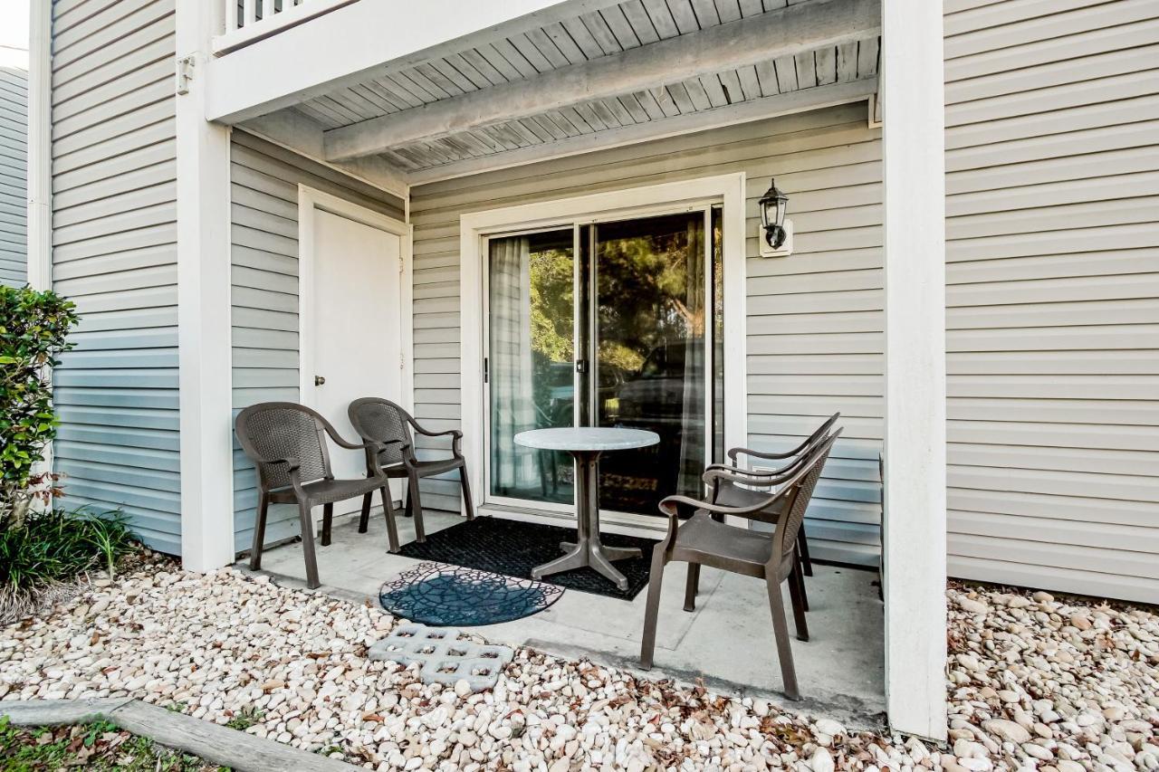 Retreat At Glenns Bay F202 *