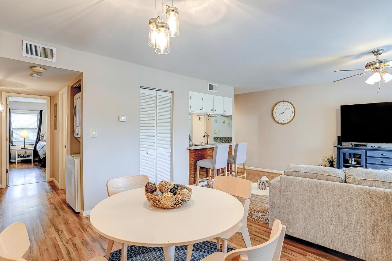 Dunes Pointe B-11 *