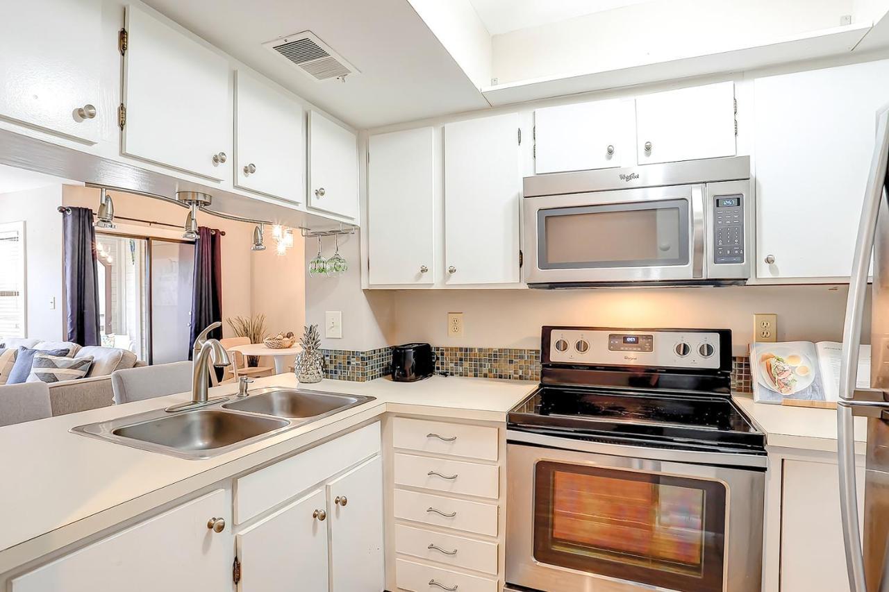 Dunes Pointe B-11 Apartment *