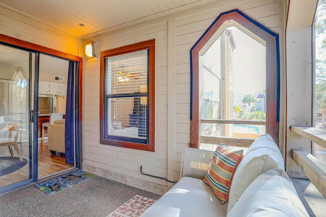 Dunes Pointe B-11 Apartment