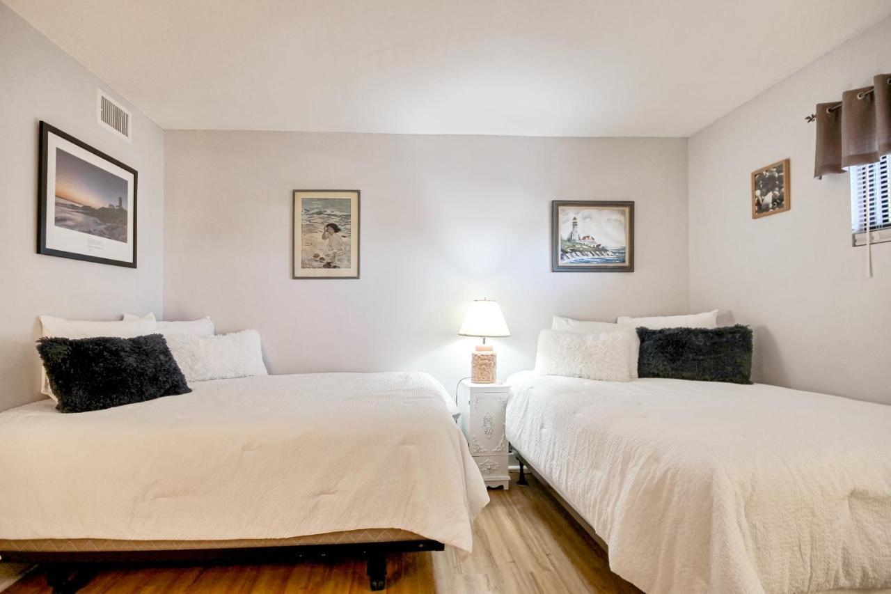 Sunset Coral Apartment