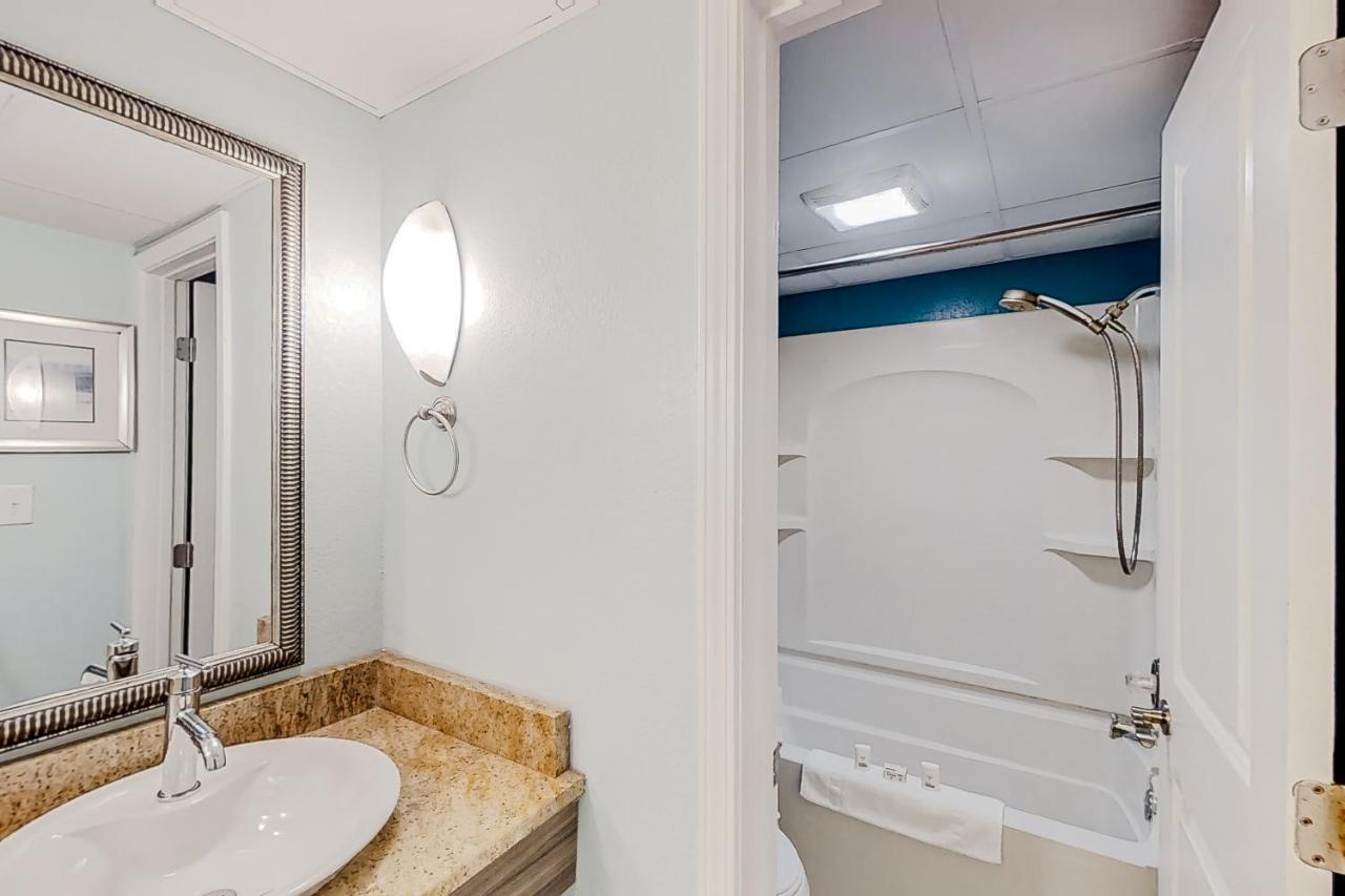 Apartment Caravelle Resort, Unit #945