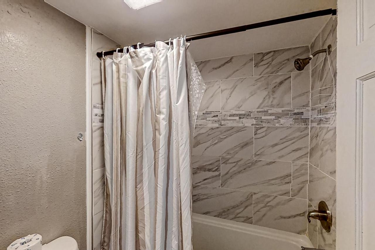 Bluewater 1108 Apartment *