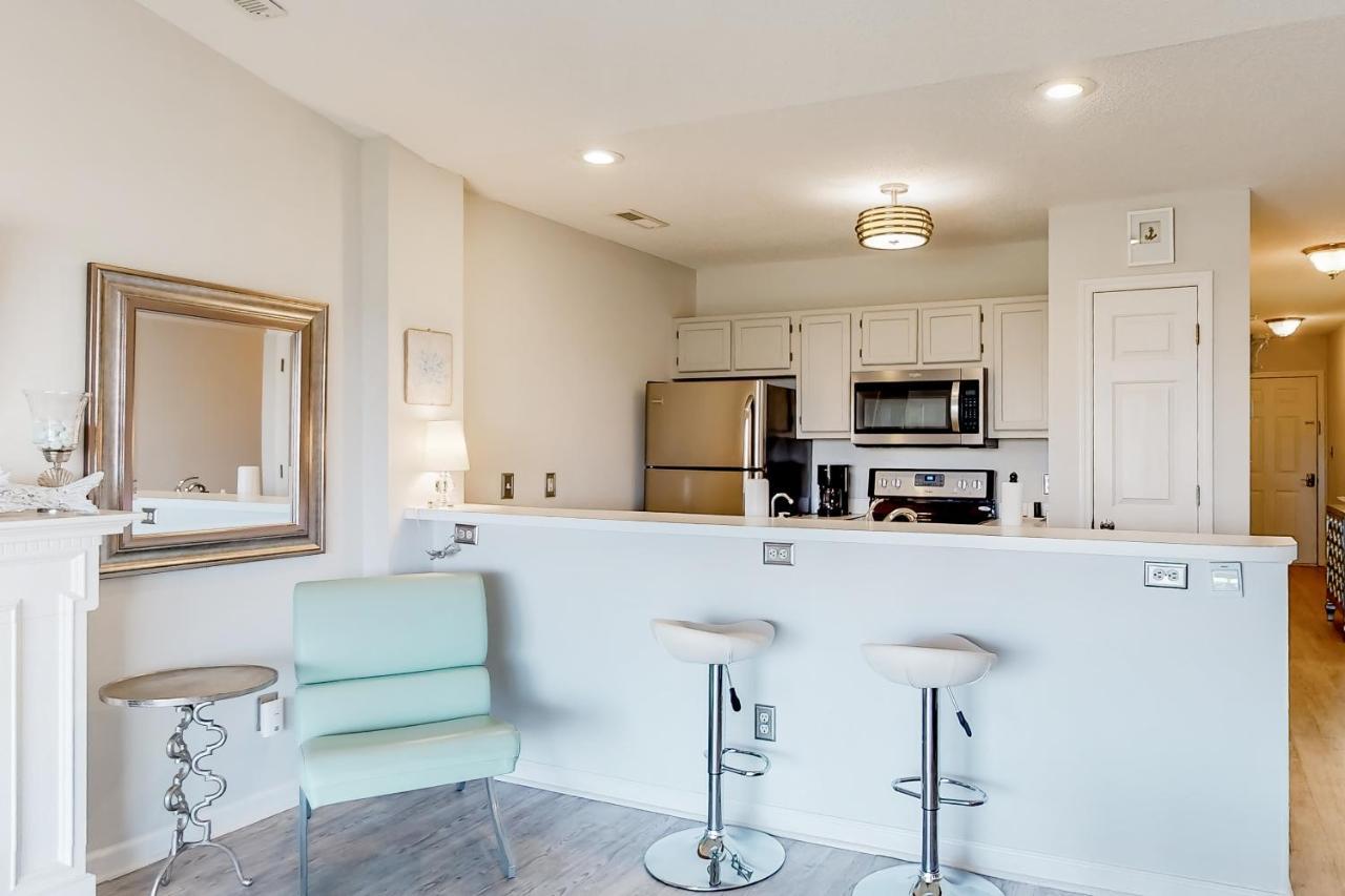 Opal Ocean At Waterway Landing 205h *