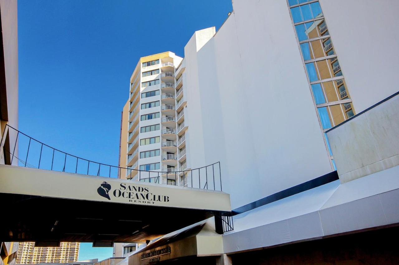 Oceanfront 529 At Sands Ocean Club Apartment
